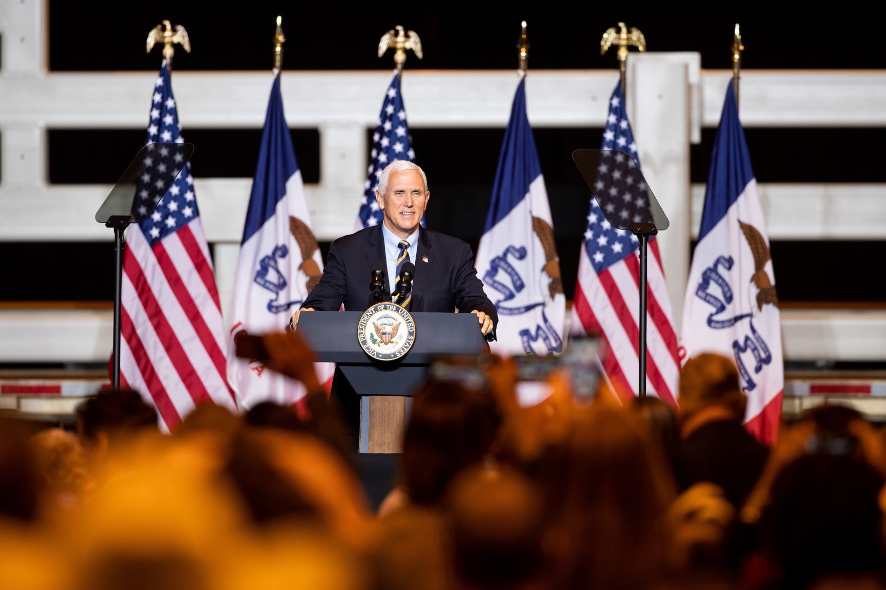 Pence visits Carter Lake